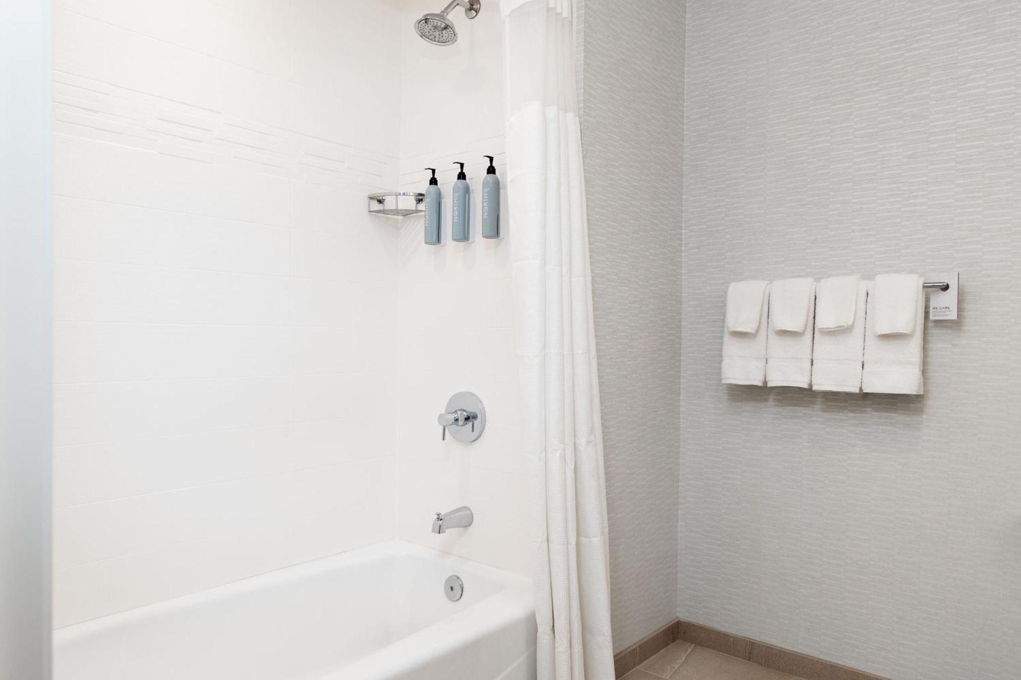 Residence Inn By Marriott Anaheim Brea Exteriör bild